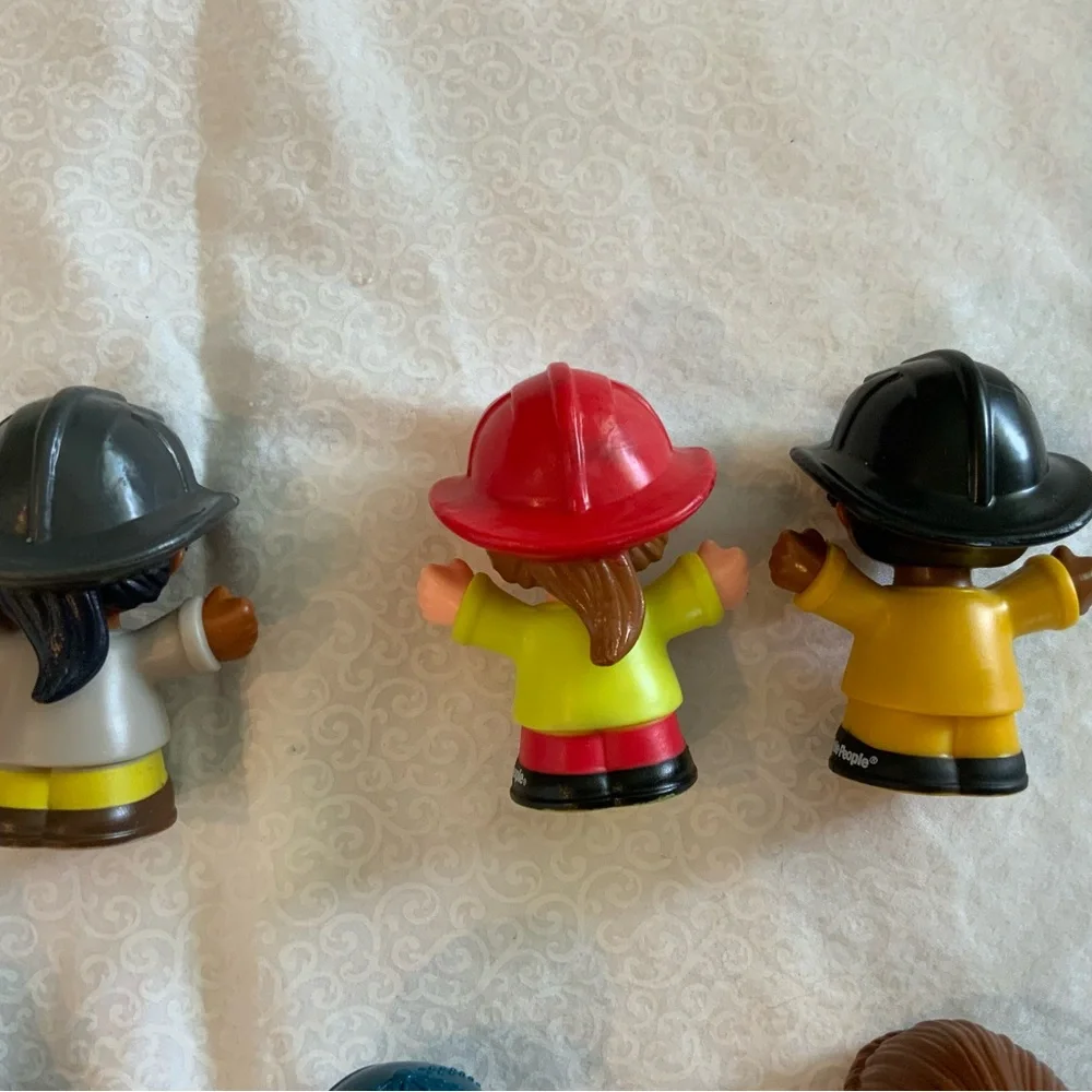Lot Of 7 Fisher Price Little People Figures Firefighters Zebra